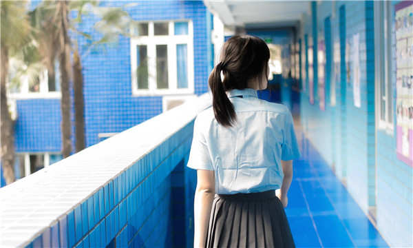 巨鹿如何找到一个可以帮助我生孩子的女人？