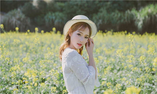 巨鹿标题：想找个女人帮忙生孩子的有效解决方案，助您圆梦家庭